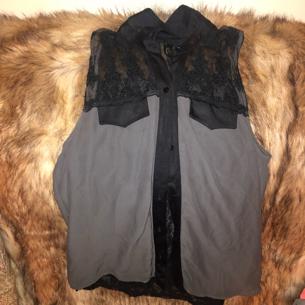 Dressy collared tank